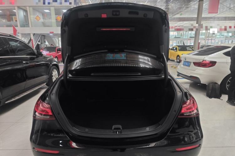 Used Mercedes-Benz E-Class 2021 Facelift E 260 L Trunk