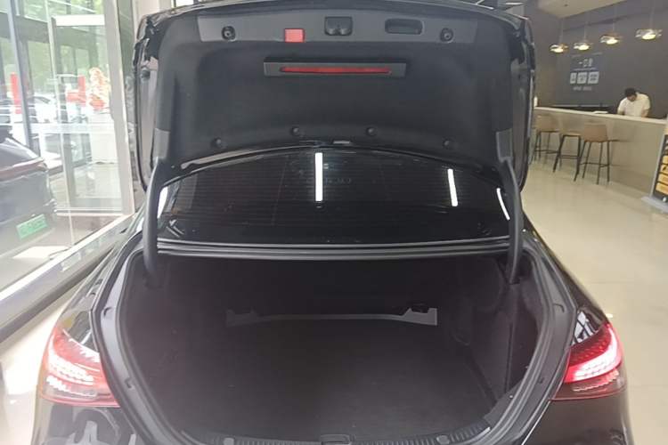 Used Mercedes-Benz E-Class 2021 E 300 L Sporty and Stylish Model Trunk