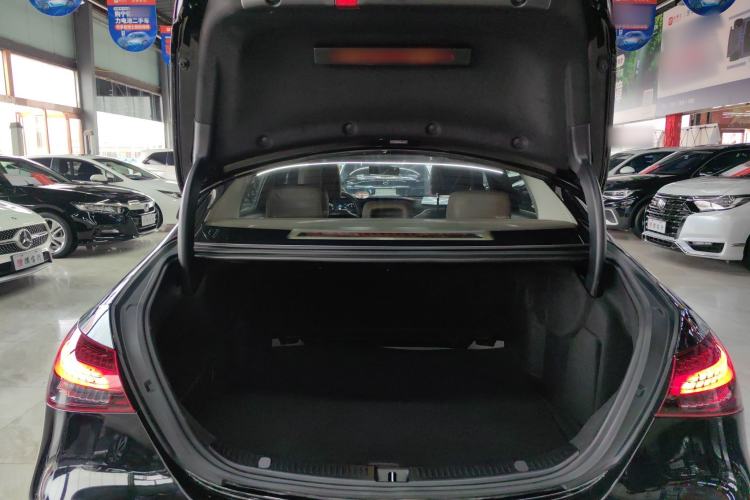Used Mercedes-Benz E-Class 2021 E 300 L Stylish Model Trunk