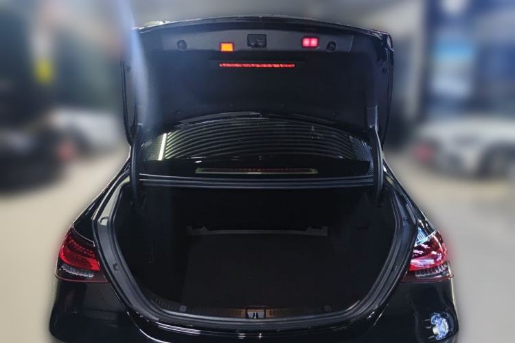 Used Mercedes-Benz E-Class 2021 E 300 L Luxury Model Trunk