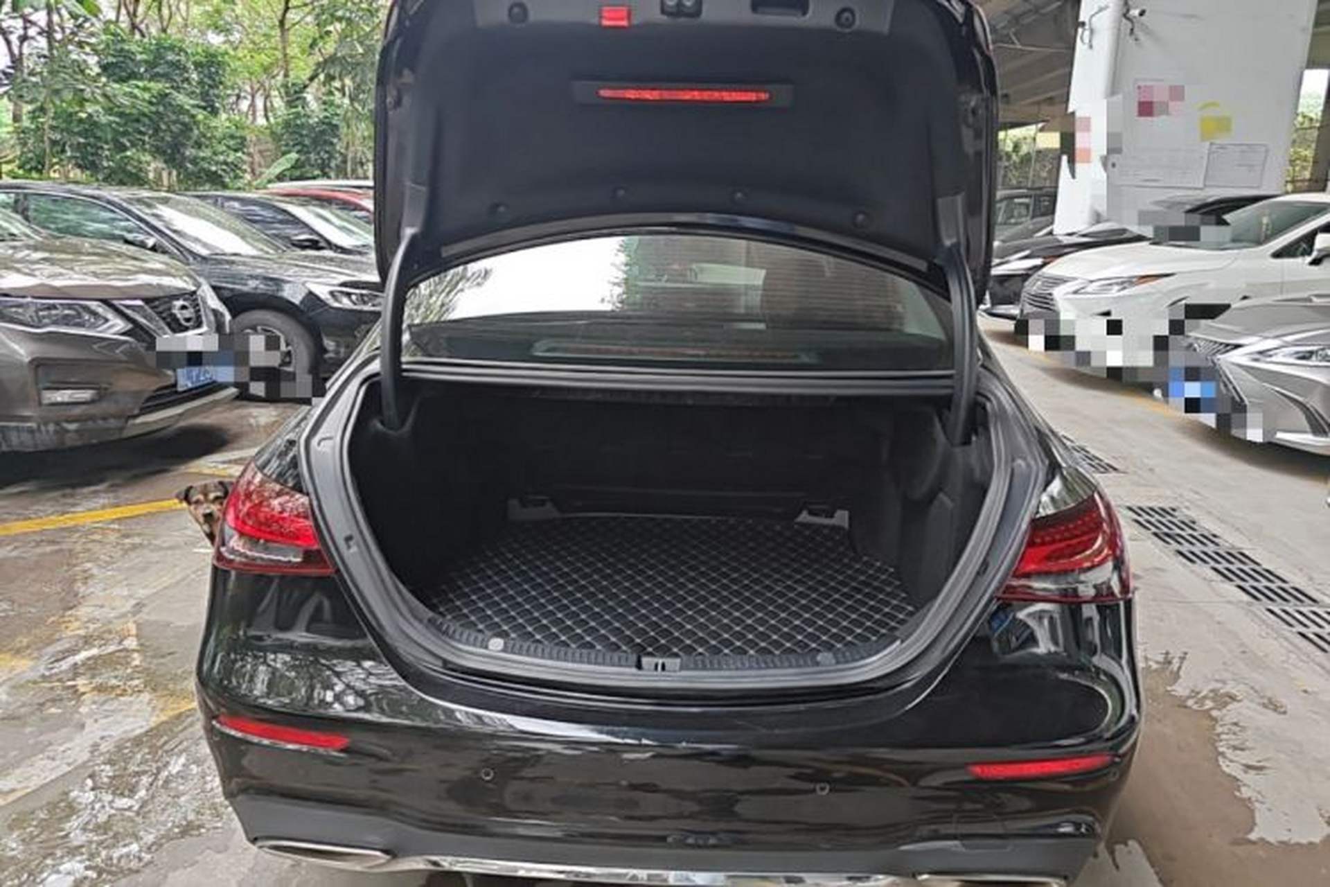 Used Mercedes-Benz E-Class 2021 E 300 L Sporty and Stylish Model Trunk