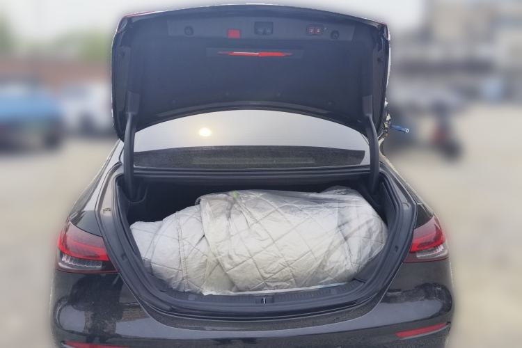 Used Mercedes-Benz E-Class 2021 E 300 L Sport Premium Edition Trunk
