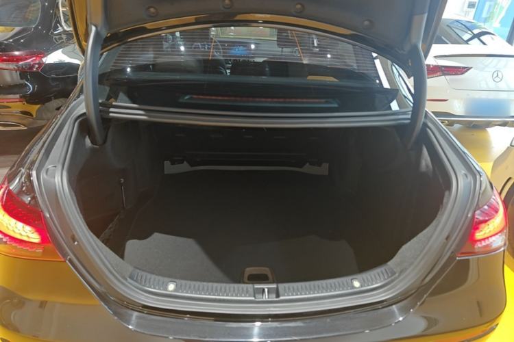 Used Mercedes-Benz E-Class 2021 E 300 L Sport Luxury Edition Trunk