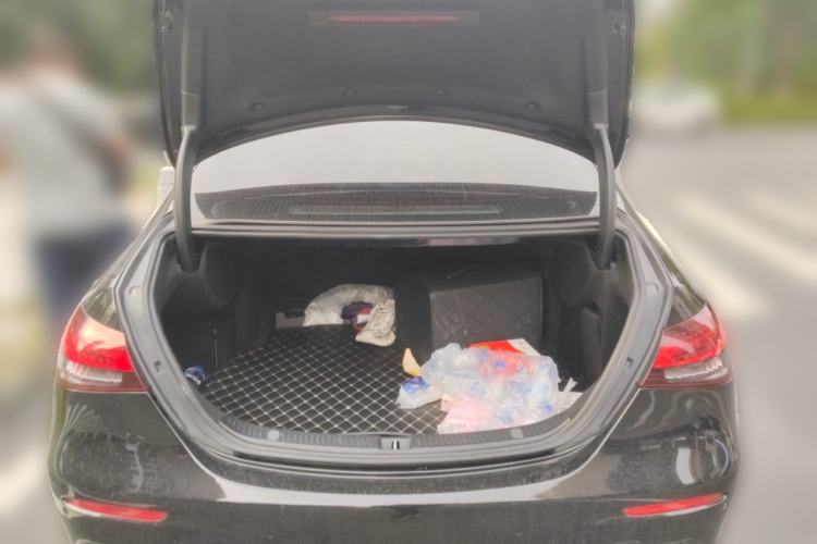 Used Mercedes-Benz E-Class 2021 E 300 L Sport Luxury Edition Trunk