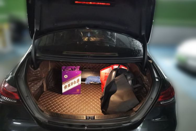 Used Mercedes-Benz E-Class 2021 Restyled E 300 L Luxury Edition Trunk