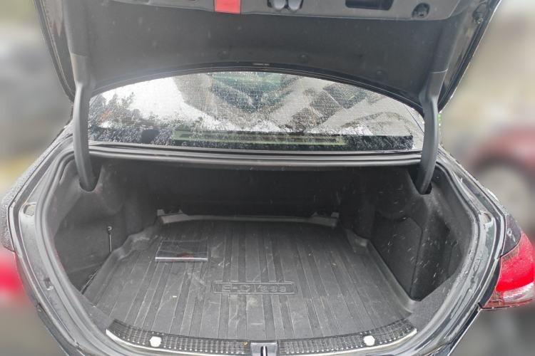 Used Mercedes-Benz E-Class 2021 Facelift E 260 L Trunk