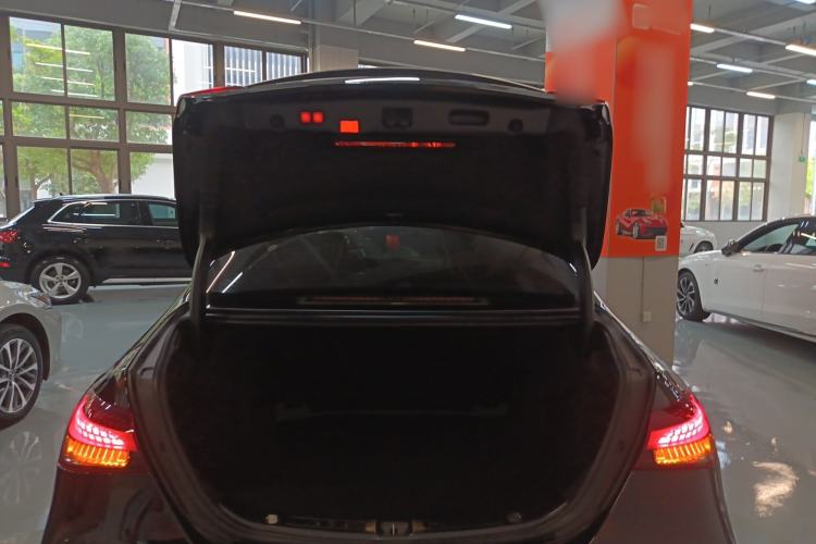 Used Mercedes-Benz E-Class 2021 E 300 L Stylish Model Trunk