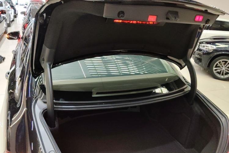 Used Mercedes-Benz E-Class 2021 Restyled E 300 L Luxury Edition Trunk