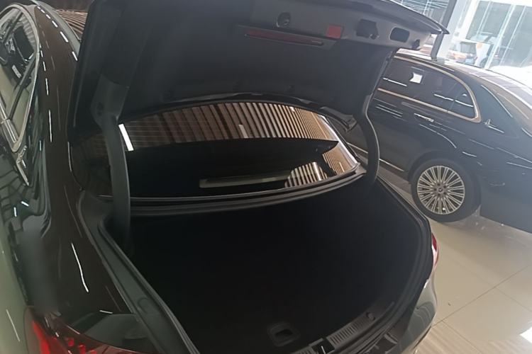 Used Mercedes-Benz E-Class 2021 E 300 L Stylish Model Trunk
