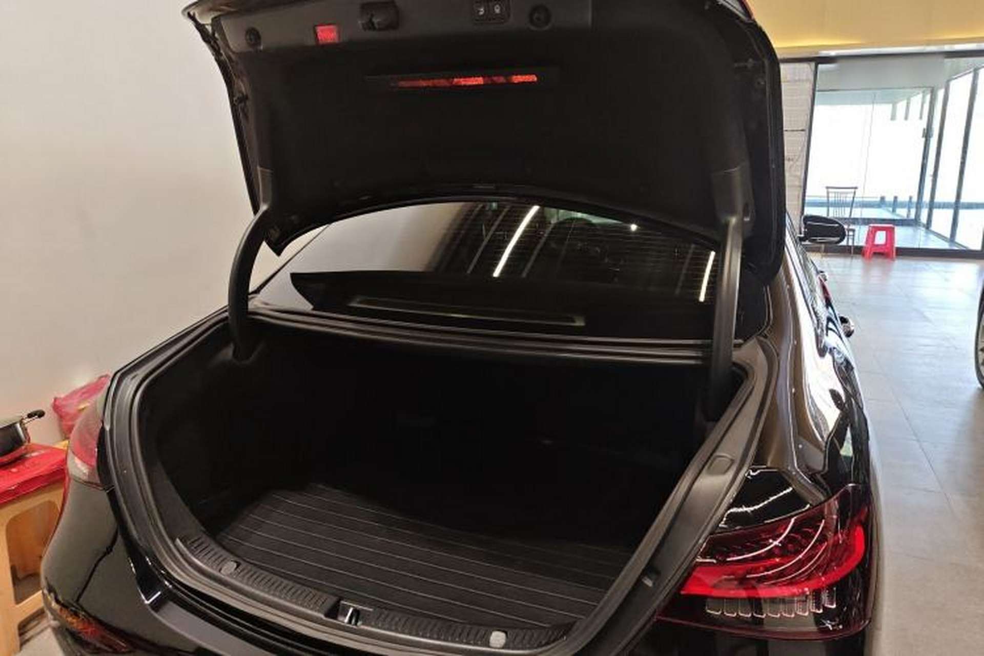 Used Mercedes-Benz E-Class 2021 Restyled E 300 L Luxury Edition Trunk