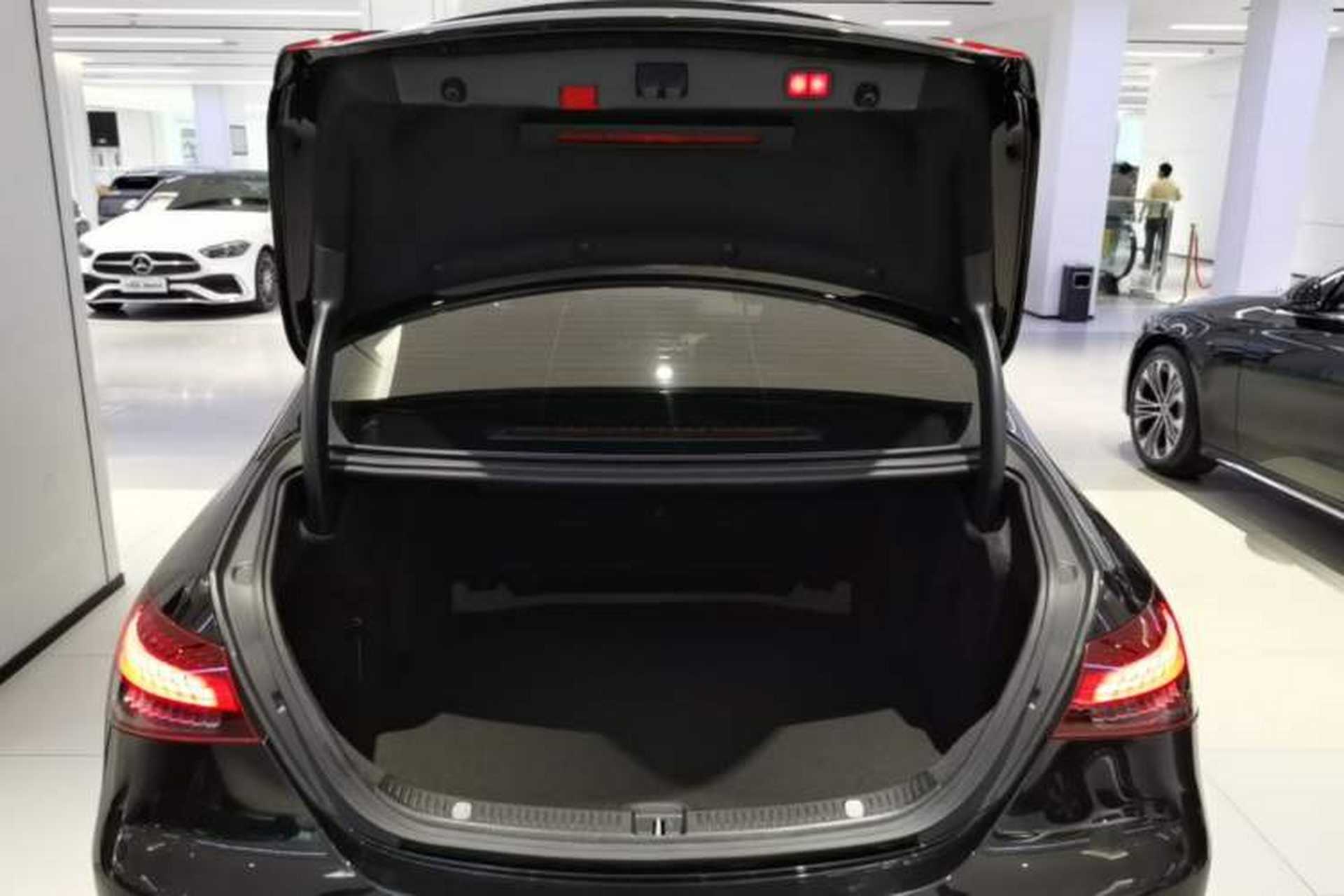 Used Mercedes-Benz E-Class 2021 Restyled E 300 L Sporty and Stylish Edition Trunk