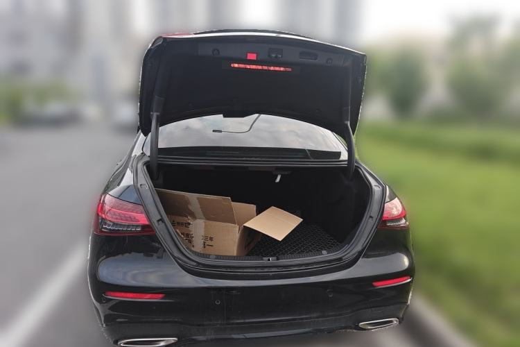 Used Mercedes-Benz E-Class 2021 Updated E 260 Fashion Sport Edition Trunk