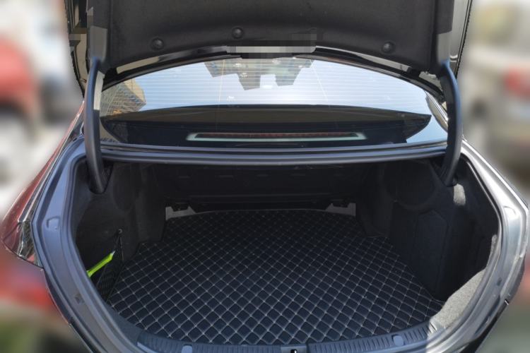Used Mercedes-Benz E-Class 2021 Facelift E 260 L Trunk