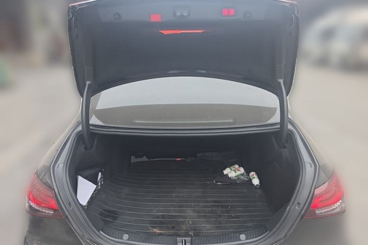 Used Mercedes-Benz E-Class 2021 Restyled E 300 L Sport Luxury Edition Trunk