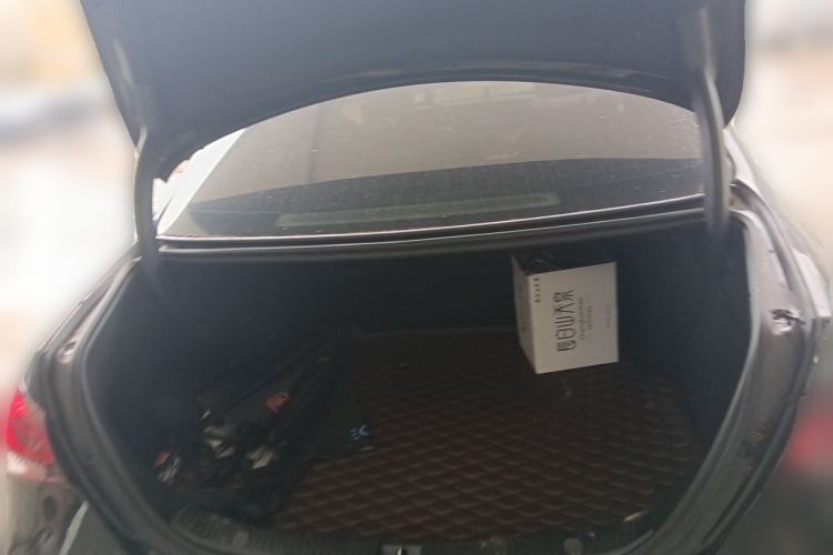 Used Mercedes-Benz E-Class 2021 Restyled E 300 L Luxury Edition Trunk