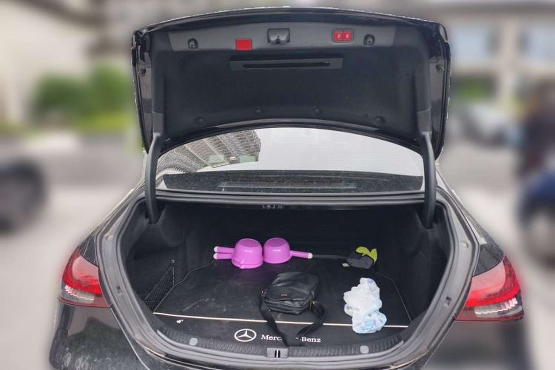 Used Mercedes-Benz E-Class 2021 Restyled E 300 L Sport Luxury Edition Trunk