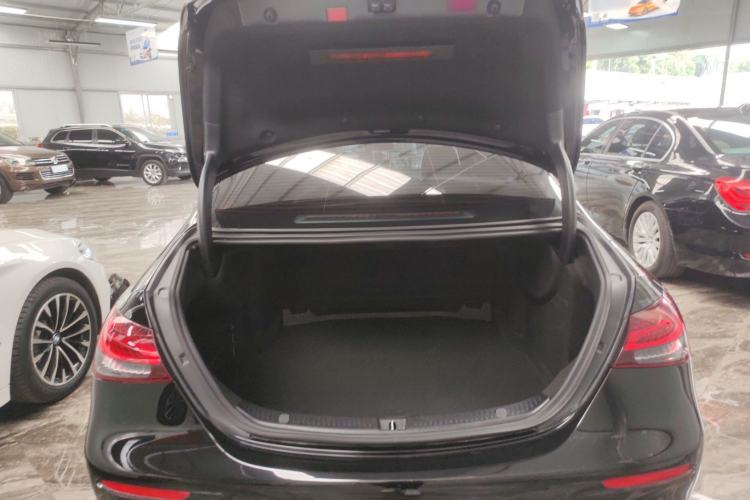 Used Mercedes-Benz E-Class 2021 Restyled E 300 L Sporty and Stylish Edition Trunk