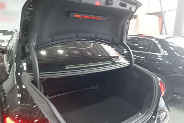 Used Mercedes-Benz E-Class 2021 E 300 L Stylish Model Trunk