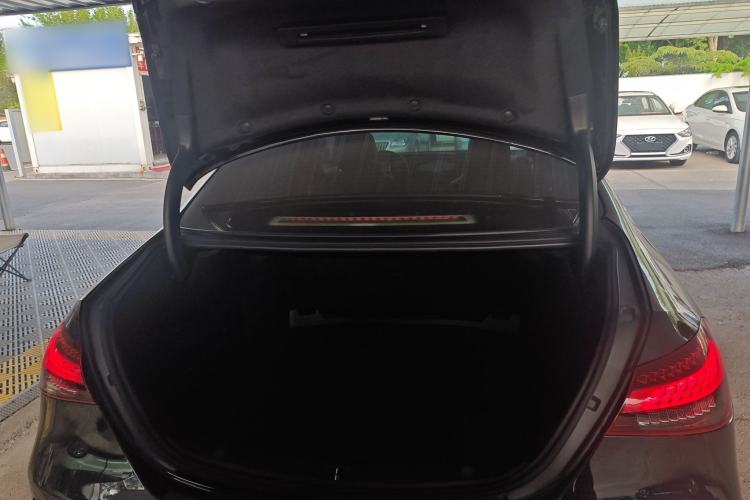 Used Mercedes-Benz E-Class 2021 Restyled E 300 L Luxury Edition Trunk