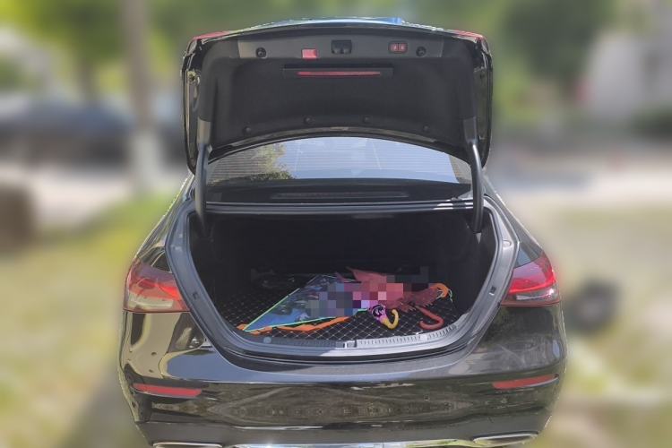 Used Mercedes-Benz E-Class 2021 E 300 L Sport Premium Edition Trunk