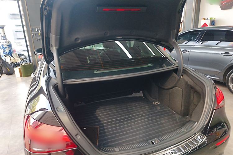 Used Mercedes-Benz E-Class 2021 Facelift E 300 L Stylish Edition Trunk
