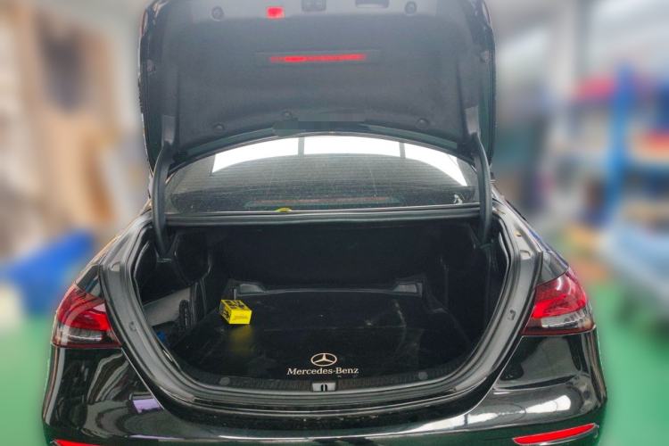 Used Mercedes-Benz E-Class 2021 E 300 L Sporty and Stylish Model Trunk