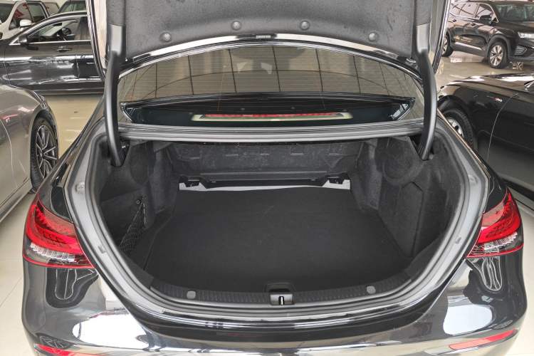Used Mercedes-Benz E-Class 2021 Facelift E 260 L Trunk