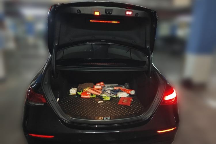 Used Mercedes-Benz E-Class 2021 Restyled E 300 L Sport Luxury Edition Trunk