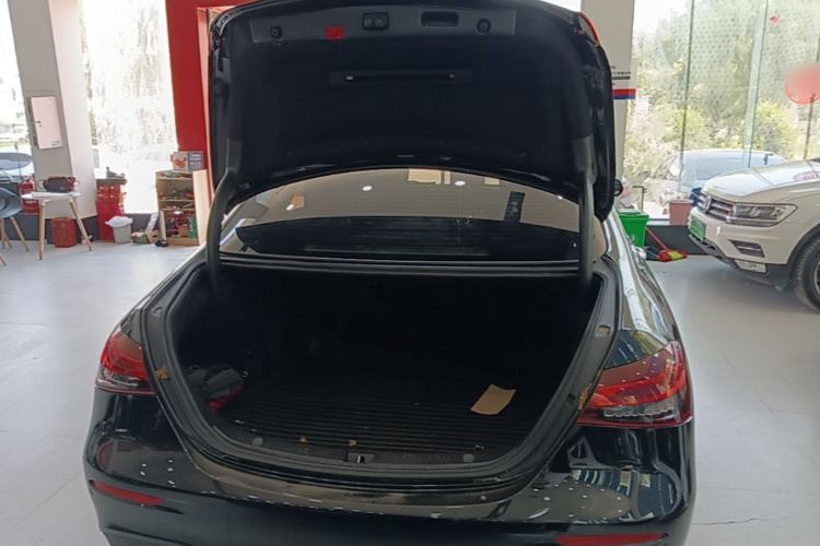 Used Mercedes-Benz E-Class 2021 E 300 L Sporty and Stylish Model Trunk