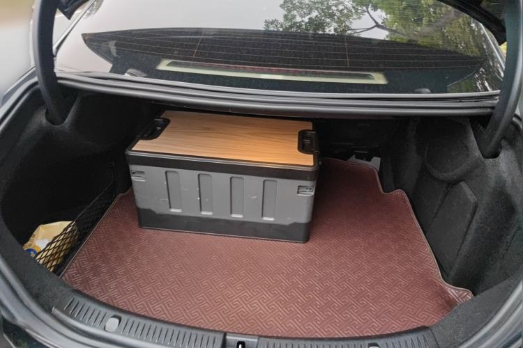 Used Mercedes-Benz E-Class 2021 E 260 L Trunk