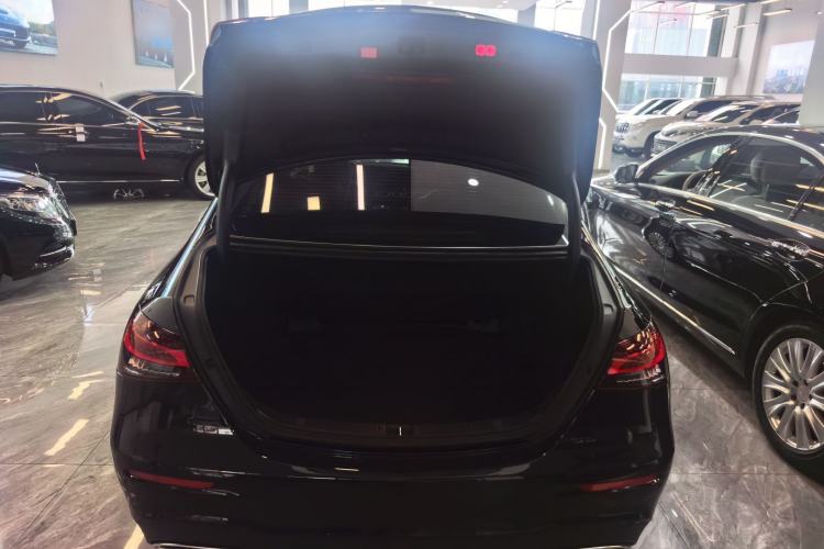 Used Mercedes-Benz E-Class 2021 E 300 L Sport Luxury Edition Trunk