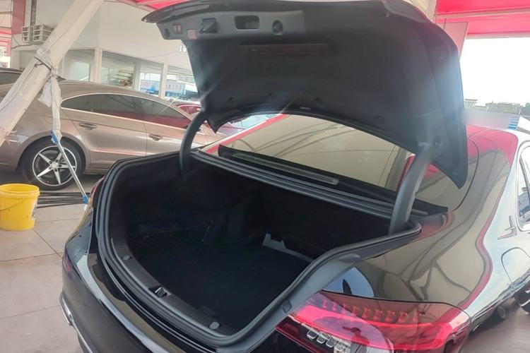 Used Mercedes-Benz E-Class 2021 Facelift E 260 L Trunk