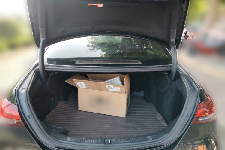 Used Mercedes-Benz E-Class 2021 E 300 L Sporty and Stylish Model Trunk