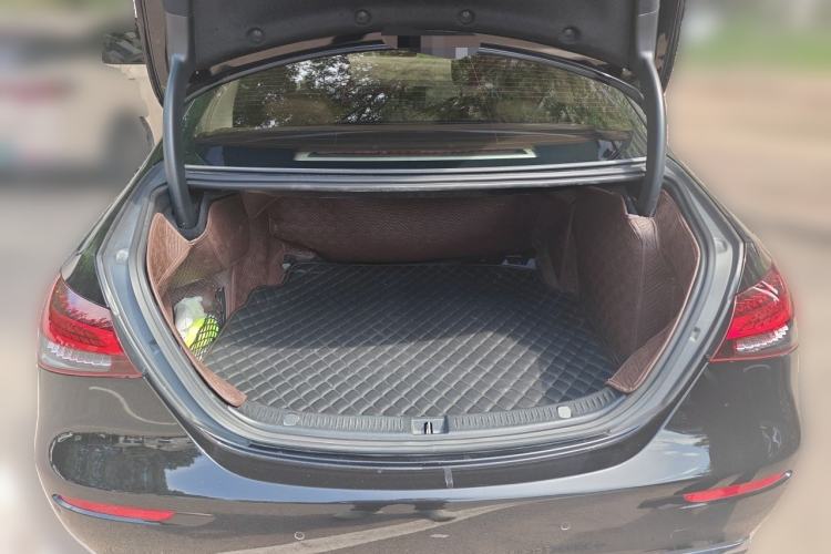 Used Mercedes-Benz E-Class 2021 Restyled E 300 L Luxury Edition Trunk