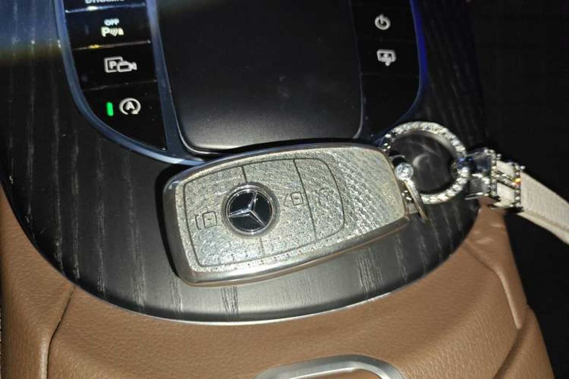Used Mercedes-Benz E-Class 2021 E 300 L Sport Luxury Edition Vehicle Key