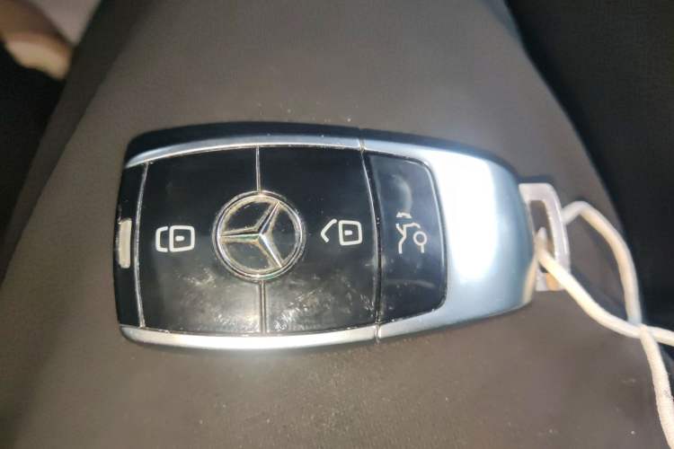 Used Mercedes-Benz E-Class 2021 E 300 L Sporty and Stylish Model Vehicle Key