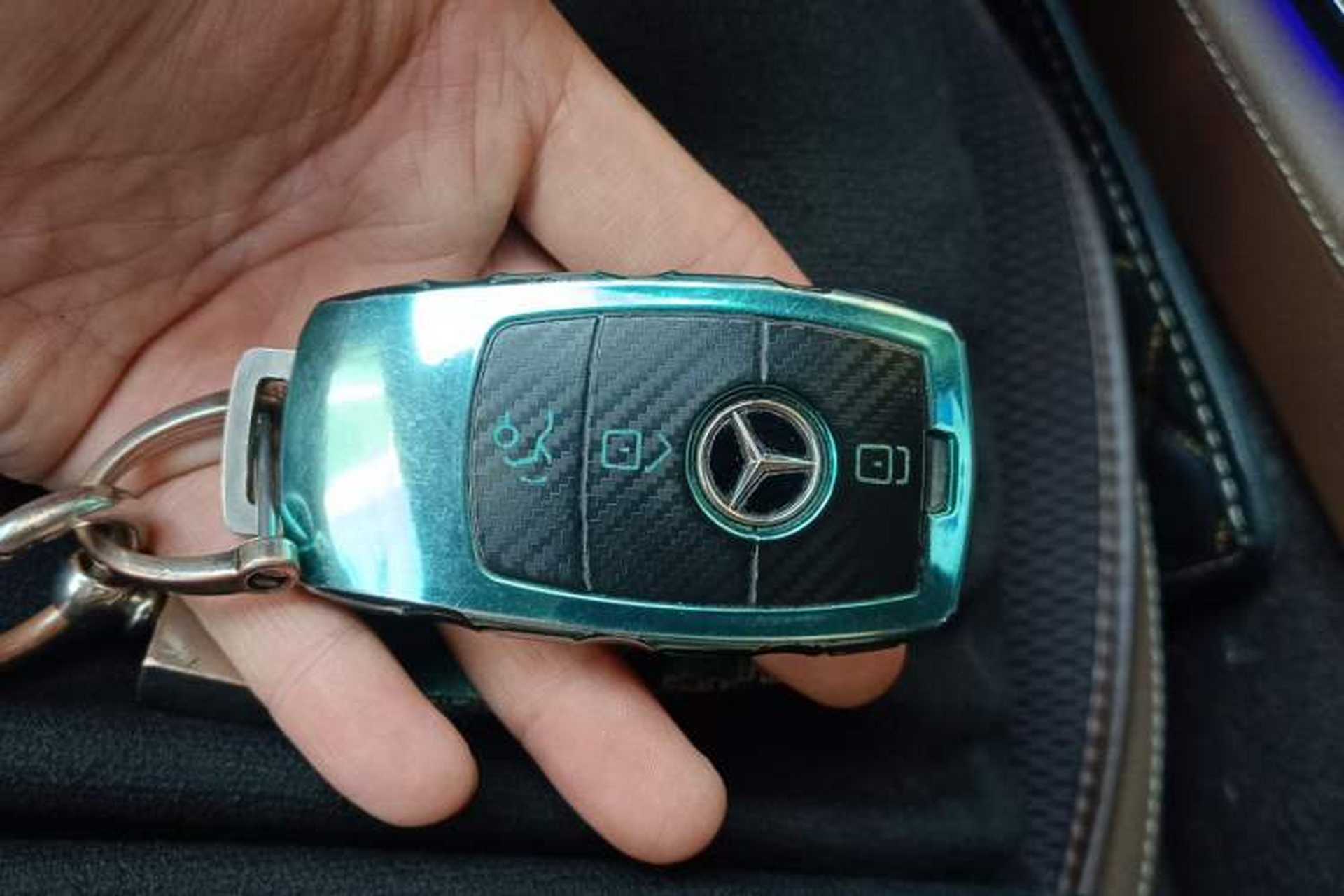 Used Mercedes-Benz E-Class 2021 Facelift E 300 L Stylish Edition Vehicle Key