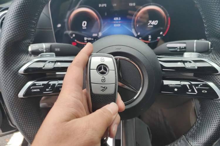 Used Mercedes-Benz E-Class 2021 E 300 L Sport Premium Edition Vehicle Key