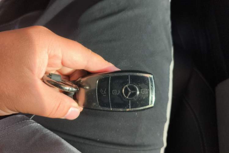 Used Mercedes-Benz E-Class 2021 E 300 L Sport Luxury Edition Vehicle Key