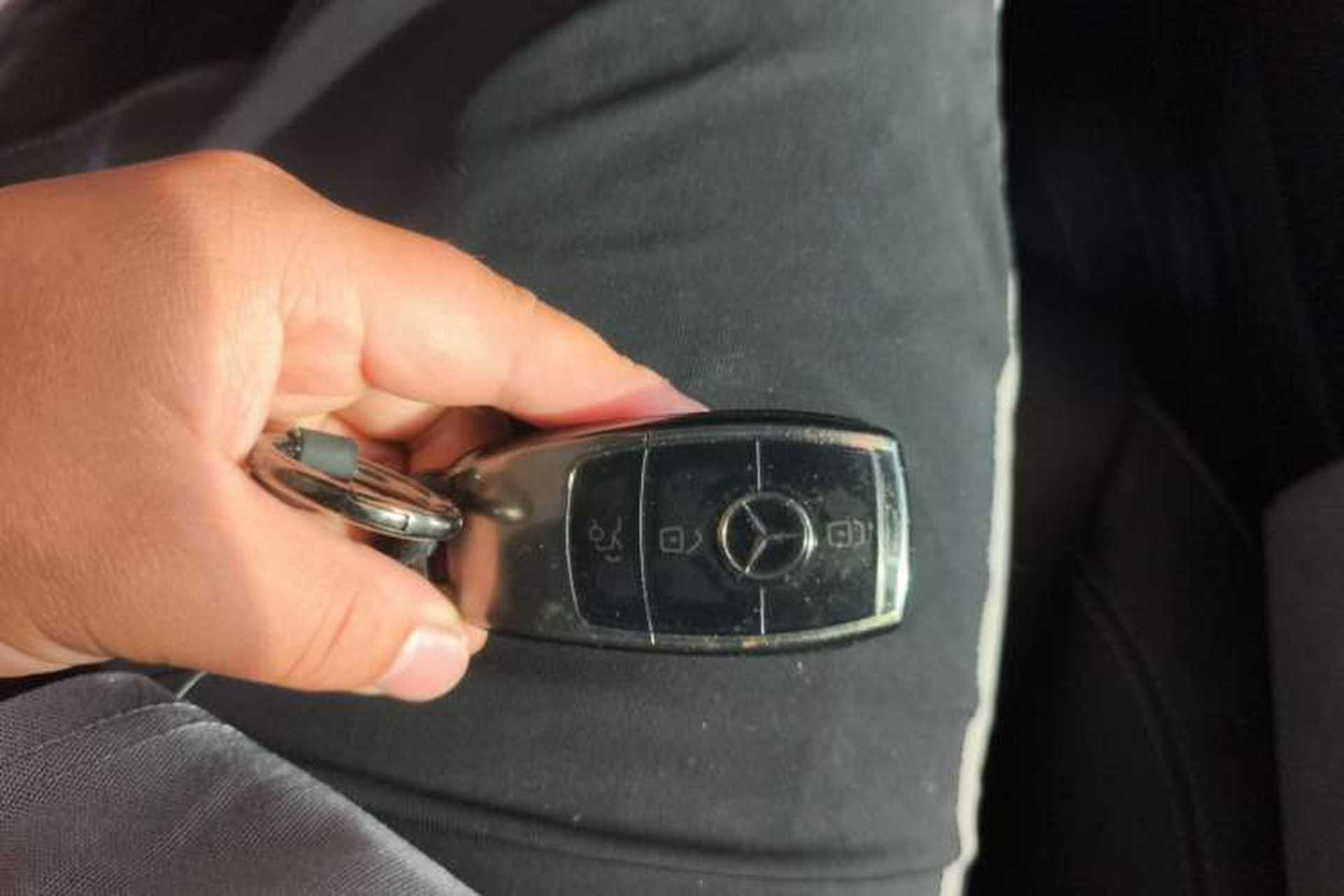 Used Mercedes-Benz E-Class 2021 E 300 L Sport Luxury Edition Vehicle Key