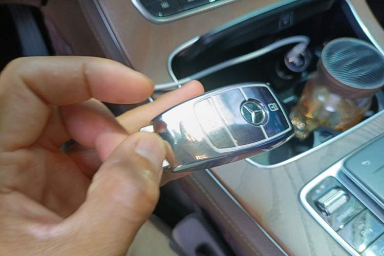 Used Mercedes-Benz E-Class 2021 E 300 L Luxury Model Vehicle Key
