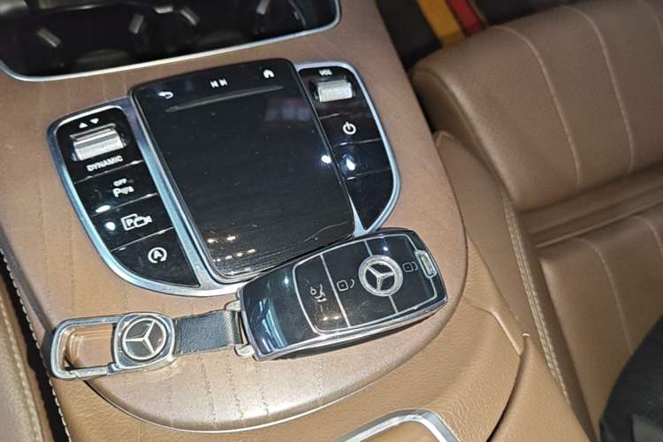 Used Mercedes-Benz E-Class 2021 E 260 L Vehicle Key