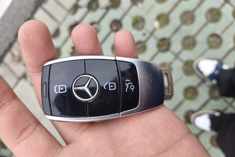 Used Mercedes-Benz E-Class 2021 E 260 L Sport Edition Vehicle Key