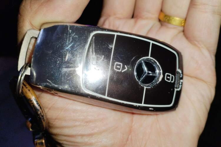 Used Mercedes-Benz E-Class 2021 E 300 L Sport Luxury Edition Vehicle Key