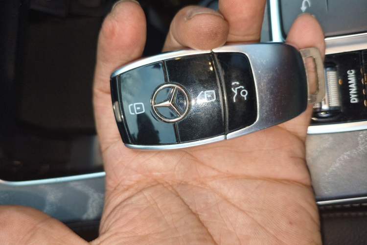Used Mercedes-Benz E-Class 2021 Restyled E 300 L Luxury Edition Vehicle Key