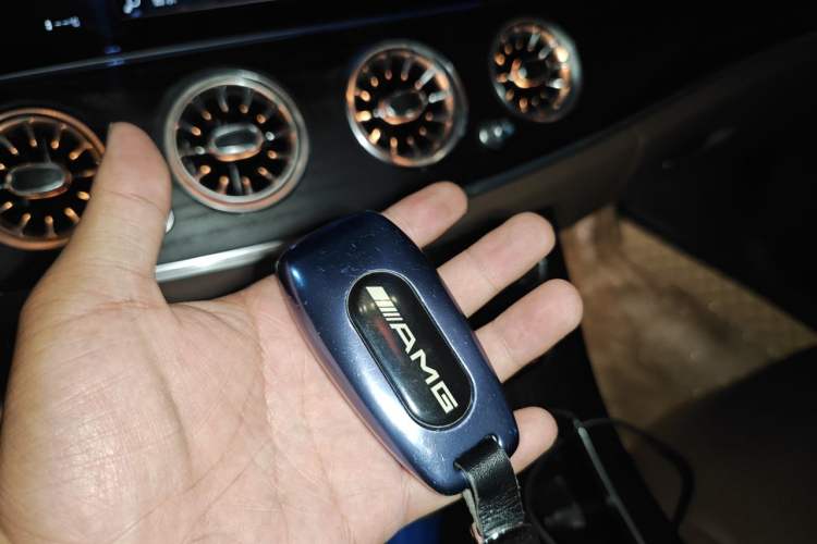 Used Mercedes-Benz E-Class 2021 Restyled E 300 L Sport Luxury Edition Vehicle Key