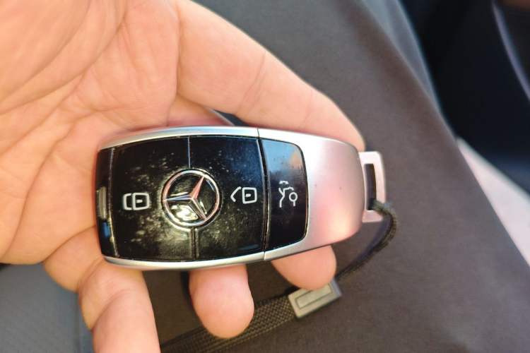 Used Mercedes-Benz E-Class 2021 E 260 Stylish Sports Edition Vehicle Key