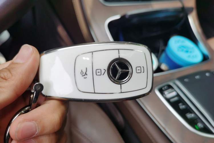 Used Mercedes-Benz E-Class 2021 E 300 L Luxury Model Vehicle Key