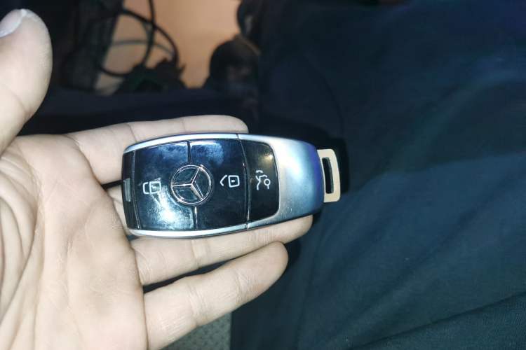 Used Mercedes-Benz E-Class 2021 E 300 L Sport Luxury Edition Vehicle Key