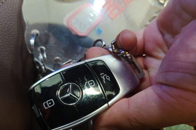 Used Mercedes-Benz E-Class 2021 Facelift E 260 L Sport Edition Vehicle Key